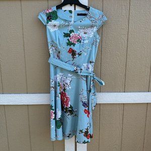 Dress Tells Retro Fit and Flare Floral Dress Size Large Cap Sleeve Stretch